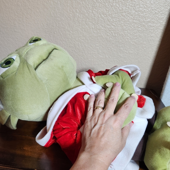 Yoda Santa Star Wars Jumbo 20" Plush in Red and White Robe Christmas - Picture 7 of 10